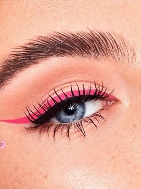Kylie Cosmetics x Stassie & bareMinerals Round the Clock Waterproof Eyeliner NWT